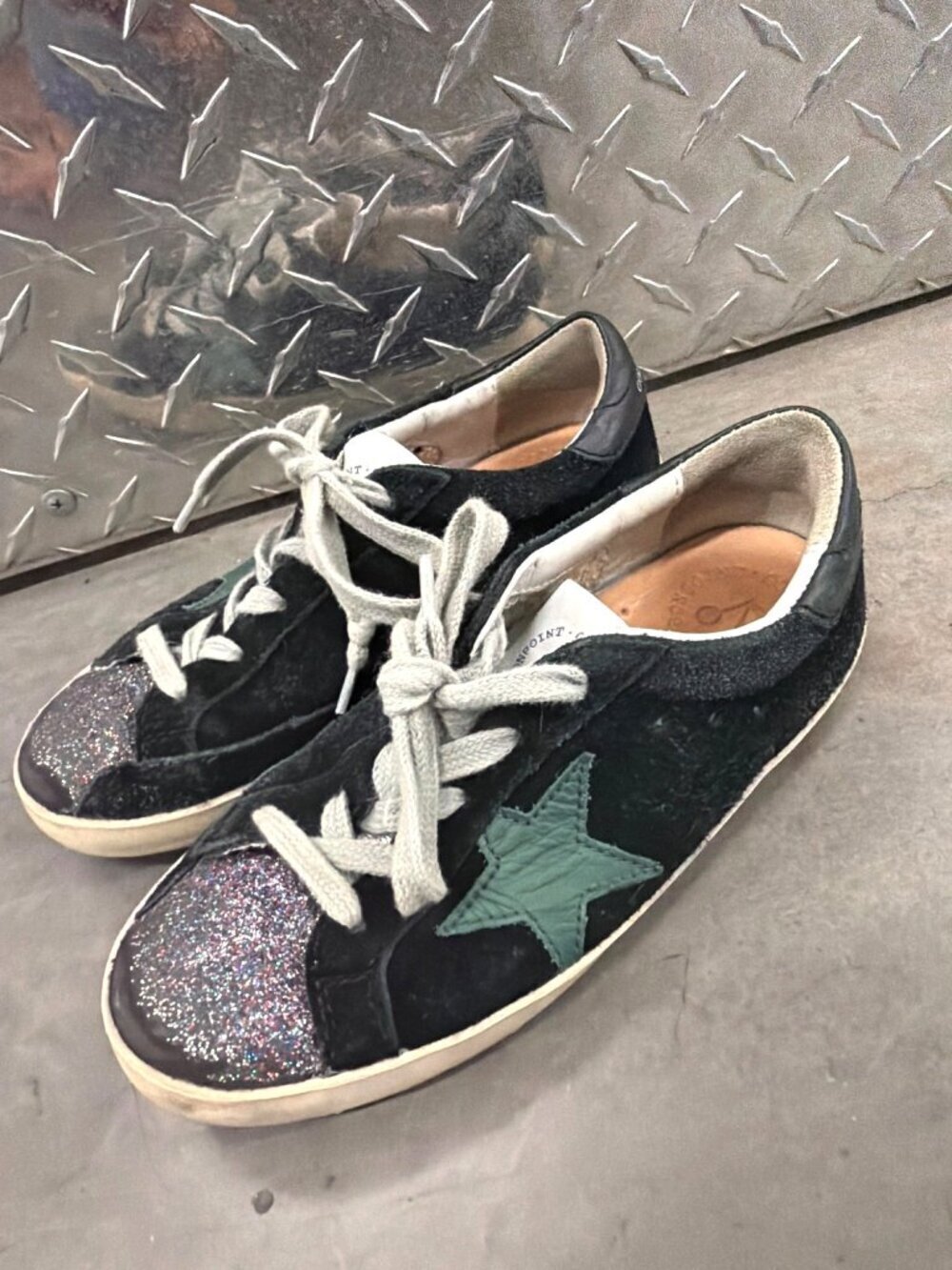 Golden Goose Super Star Low Top Lace Up Sneakers Black Kids Size 30